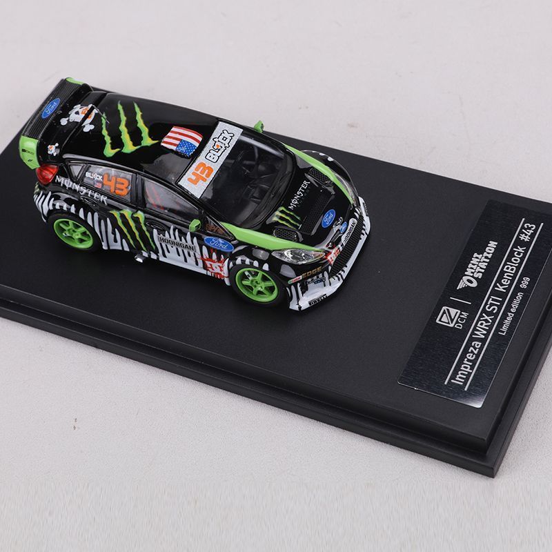 DCM 1/64 Ford Fiesta ST e Focu - Die Cast Car 1 64 recensione e prezzo