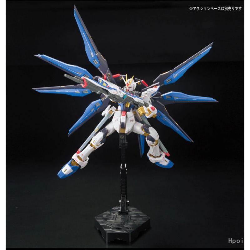 BANDAI RG Real Grade 1/144 ZGM - Bandai Model Gundam Rg recensione e prezzo